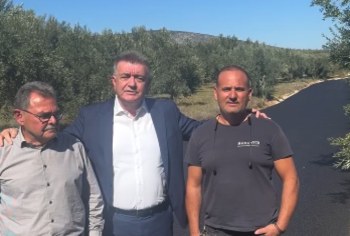 Νίκος Σταυρέλης : Στο επίκεντρο η Τενέα - Ασφαλτοστρώσεις σε Χιλιομόδι και Κλένια